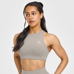 Easy lift High Neck Bra